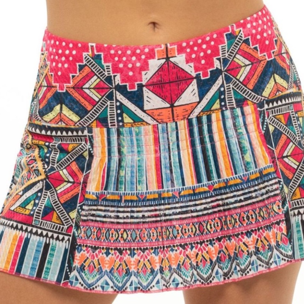 LUCKY IN LOVE Pretty in Ink Around The Block Pleated Skort - Picture 2 of 15
